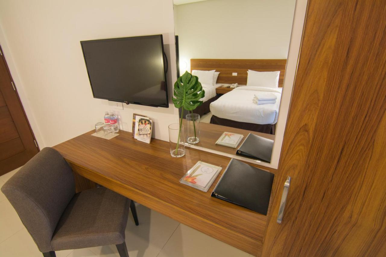 Mango Suites Cauayan Extérieur photo